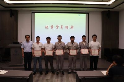 青春?jiǎn)⒑?，共?chuàng)卓越丨中欣氟材青年干部培訓(xùn)班順利結(jié)業(yè)！